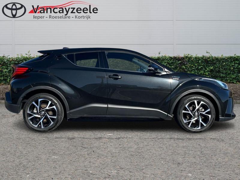 Toyota C-HR CLUB+visibilitypack+cam+gps+sens V+A, 122 pk, 86 g/km, Zwart, Emergency brake assist