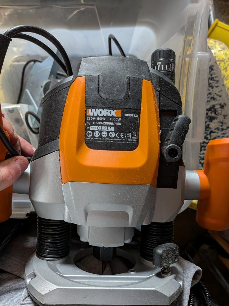 Bovenfrees, Bricolage & Construction, Enlèvement, Routeur