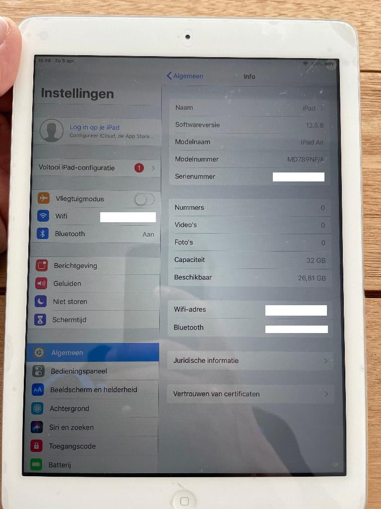 2 fois iPad Air MD789NF/A iOS 12.5.7 !, Informatique & Logiciels, Apple iPad Tablettes, Enlèvement ou Envoi, Utilisé, Apple iPad Air
