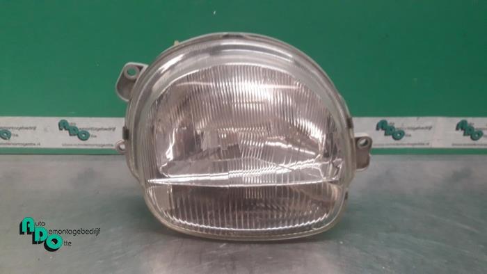 Phare droit d'un Renault Twingo (Twingo 98-), Autos : Pièces & Accessoires, Renault, -, 3 mois de garantie, Utilisé