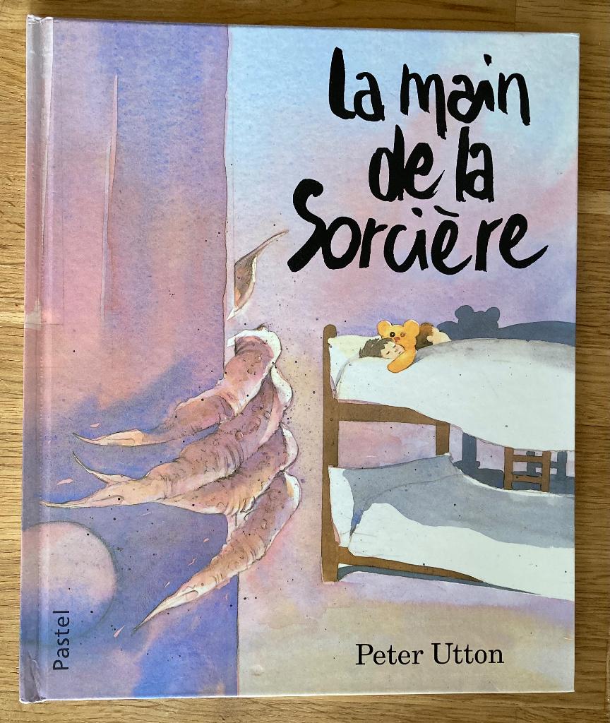 2 livres - LA MAIN DE LA SORCIERE & 8 HISTOIRES, Enlèvement ou Envoi, Utilisé, Fiction général