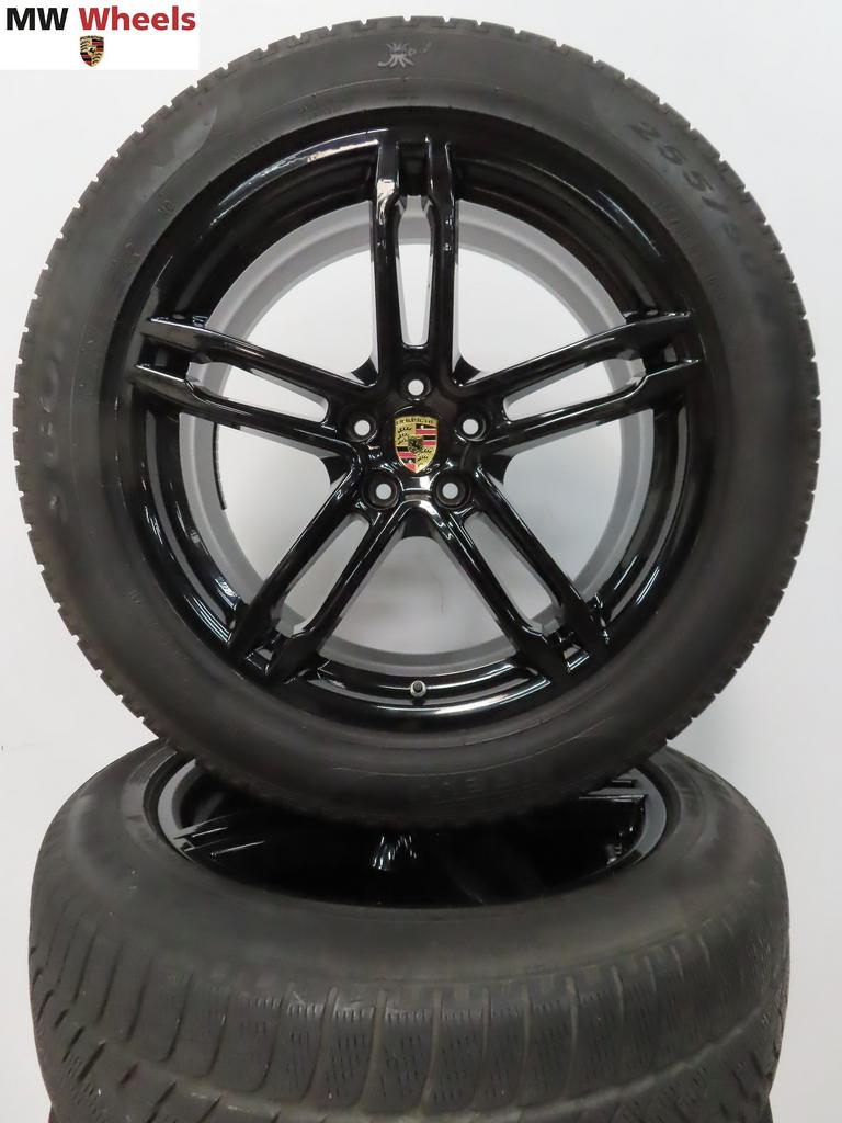 Porsche Macan 19 inch velgen Turbo met Pirelli winterbanden, Pneus et Jantes, Pneus hiver, -, 19 pouces