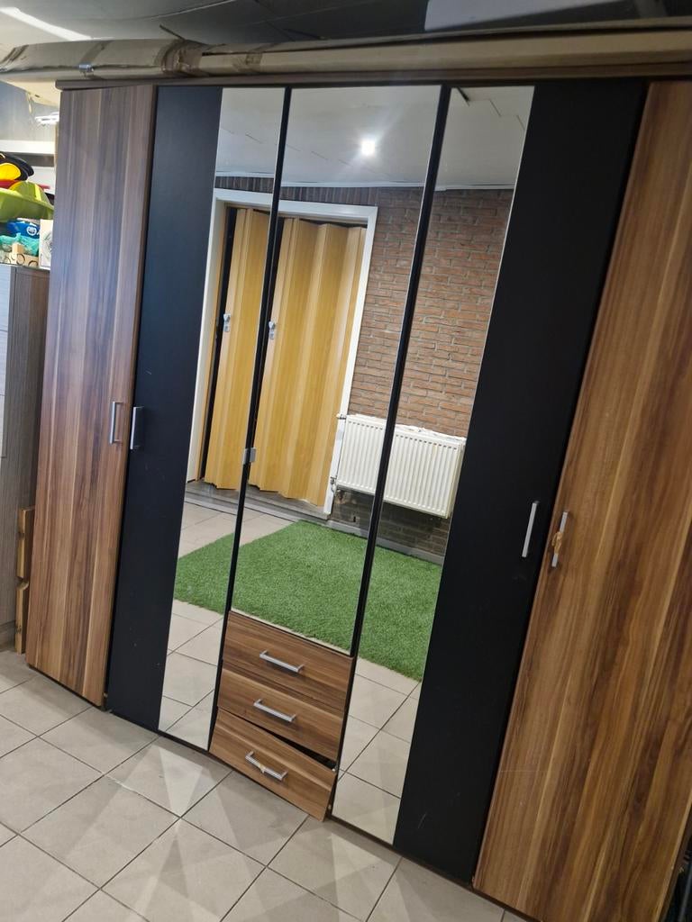 Kasten gratis, Huis en Inrichting, Kasten | Kleerkasten, Ophalen