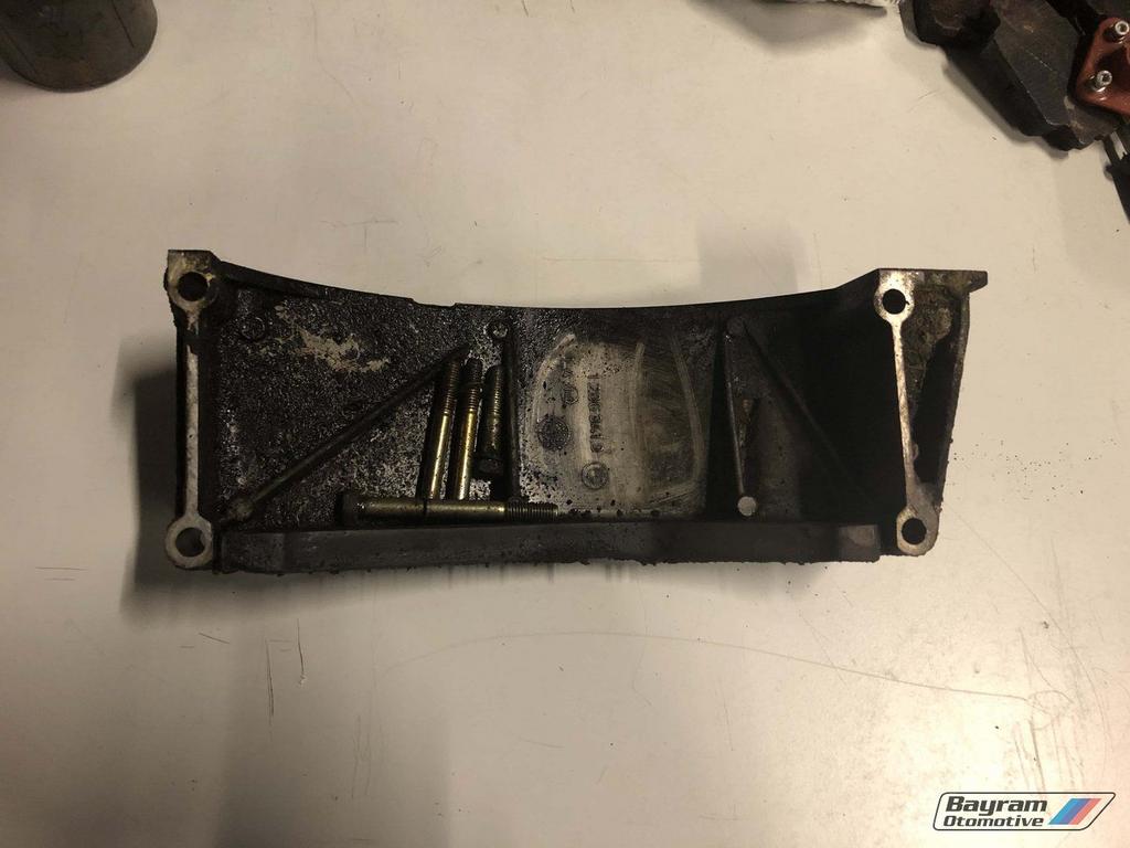 Bmw E30 m20 carterbescherming bak steun 3-serie E28 E34 325i, Gebruikt, -, -, Ophalen of Verzenden