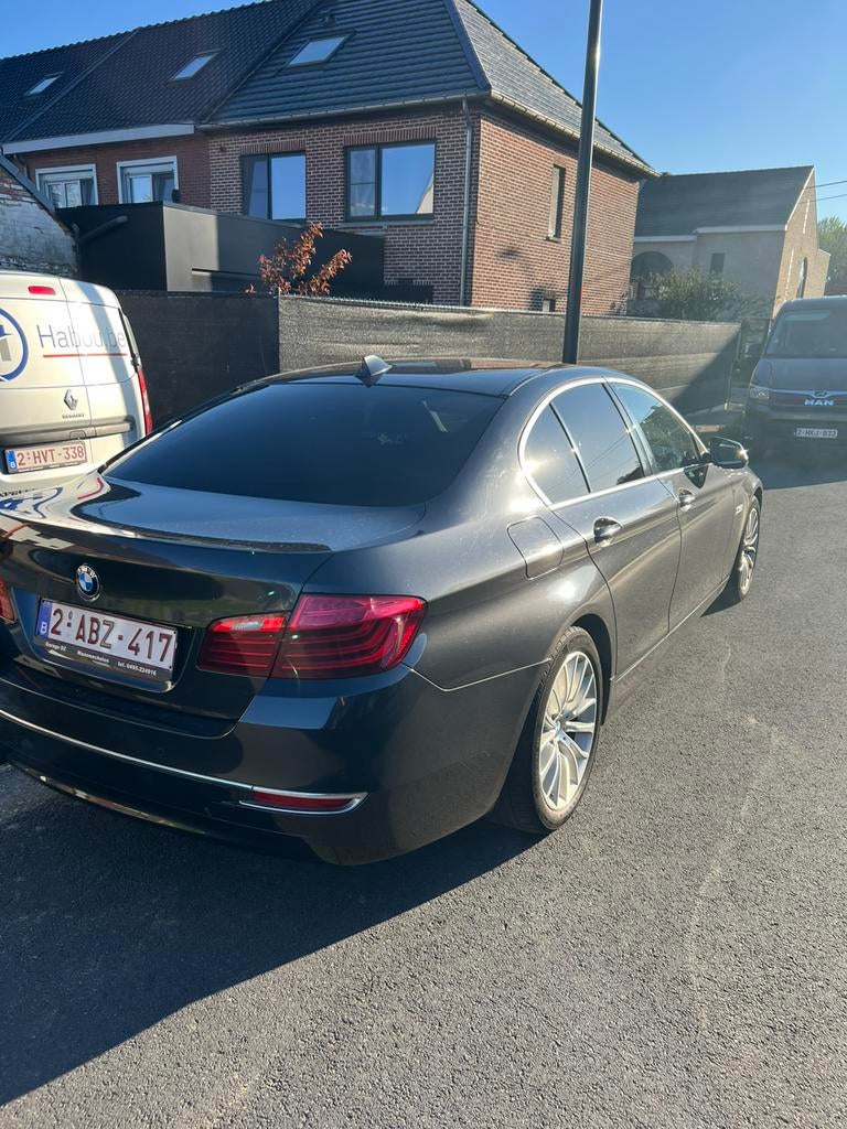 BMW 518d bj 2016 euro6 met 225.000km, Auto's, BMW, Automaat, 5 deurs, Particulier, Zilver of Grijs