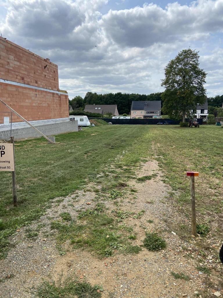 Bouwgrond (half open bebouwing), Immo, Gronden en Bouwgronden