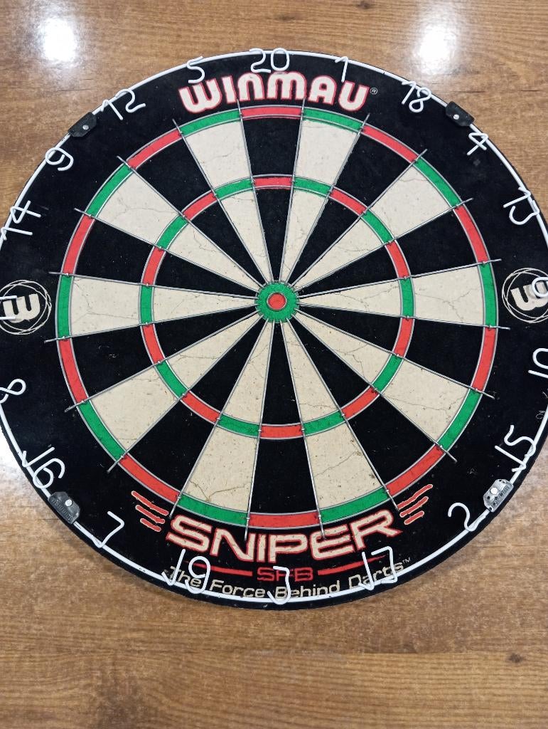 Winmau sniper, Ophalen, Gebruikt, Dartbord