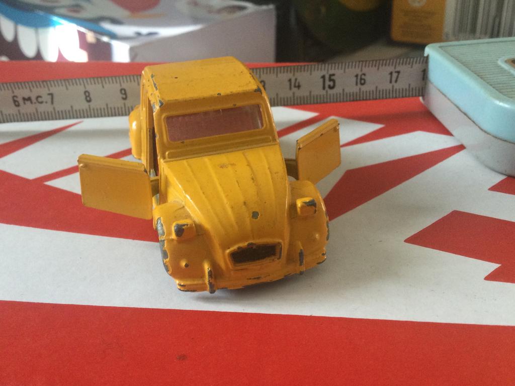 Citroen 2cv miniature, Utilisé