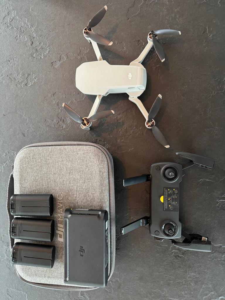 DJI Mavic Mini, Drone avec caméra, 100 à 1000 m, Enlèvement ou Envoi, Moins de 250 g