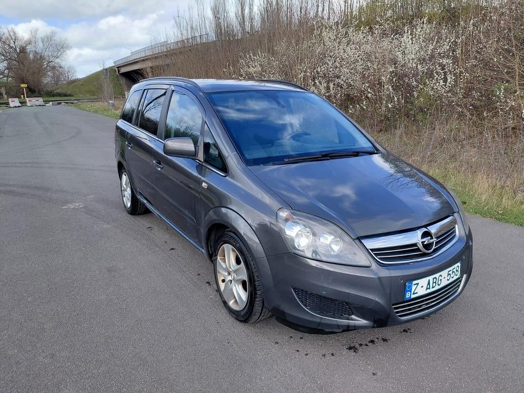 Gekeurd voorverkoop!!!inschrijvensklaar!!!1.7cdti!!!EURO5, Autos, Euro 5, Achat, 7 places, Boîte manuelle