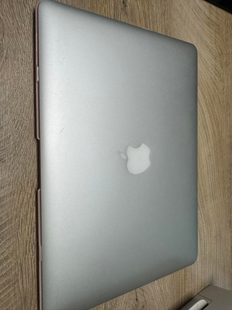 Macbook Air 2019 super etat, Informatique & Logiciels, Apple Macbooks, Utilisé, MacBook Air, 13 pouces, Moins de 2 Ghz, 128 GB ou moins