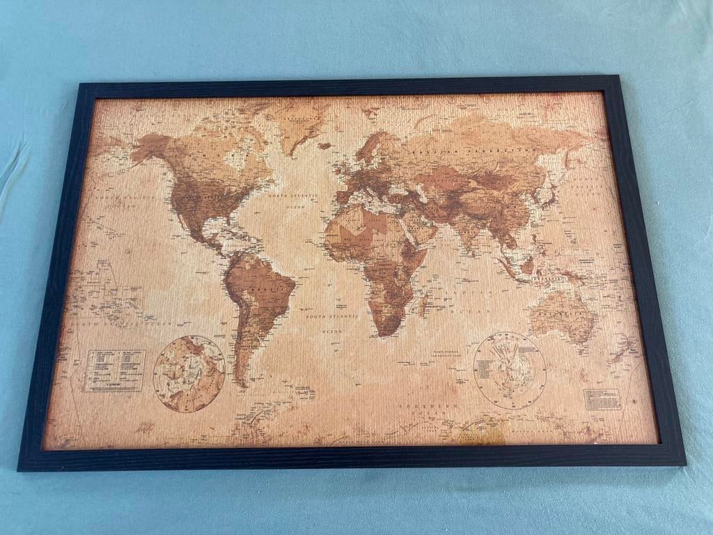 Carte mondiale des ocres, Maison & Meubles, Enlèvement, Utilisé