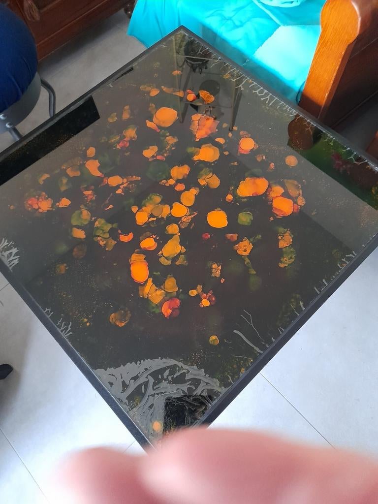 Table salon revetement resine demontable  70x 70 sur 40 haut, Maison & Meubles, Enlèvement, Utilisé, Verre