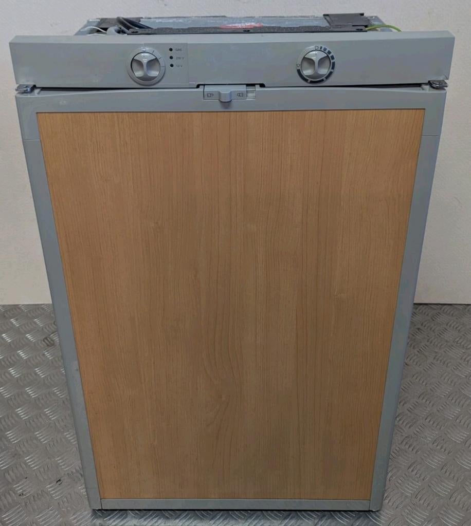 Dometic RM 7401L camper caravan koelkast frigo op gas 220v, Caravanes & Camping, Camping-car Accessoires, Enlèvement ou Envoi