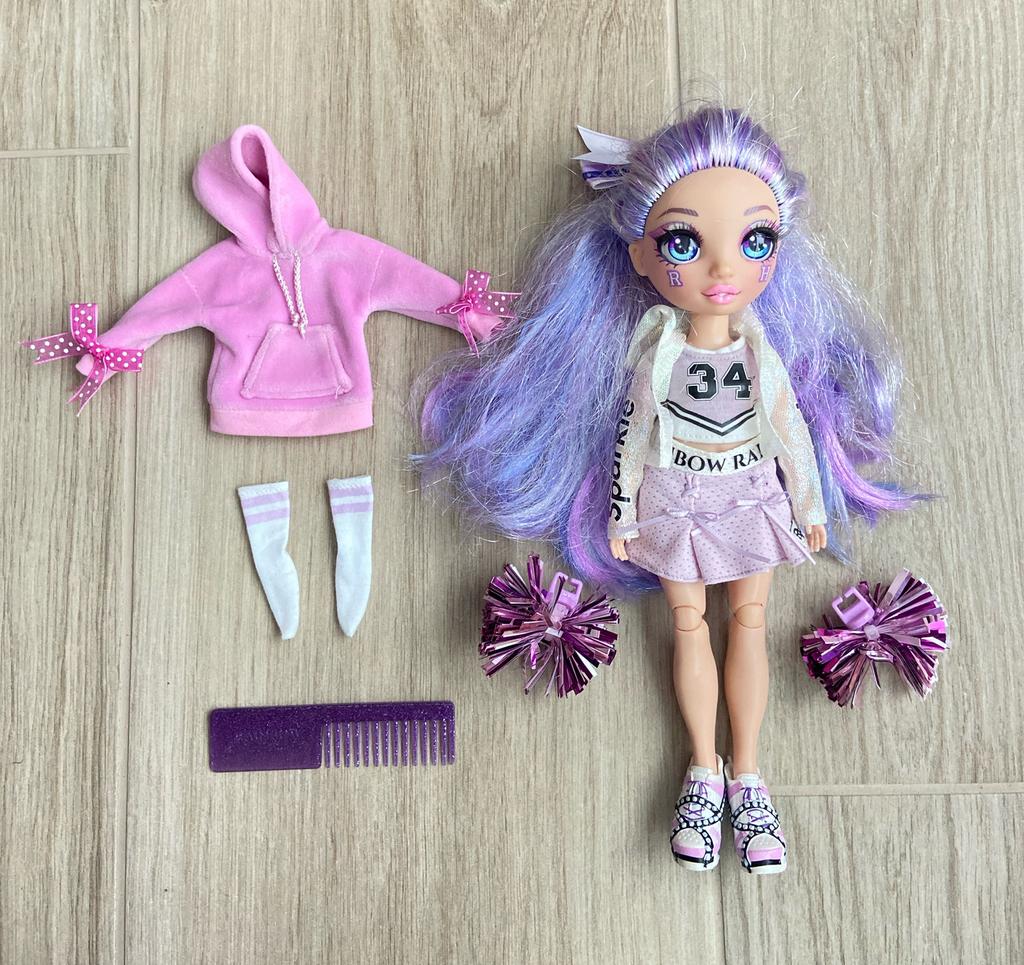 Rainbow High cheer modepop, Ophalen, Zo goed als nieuw