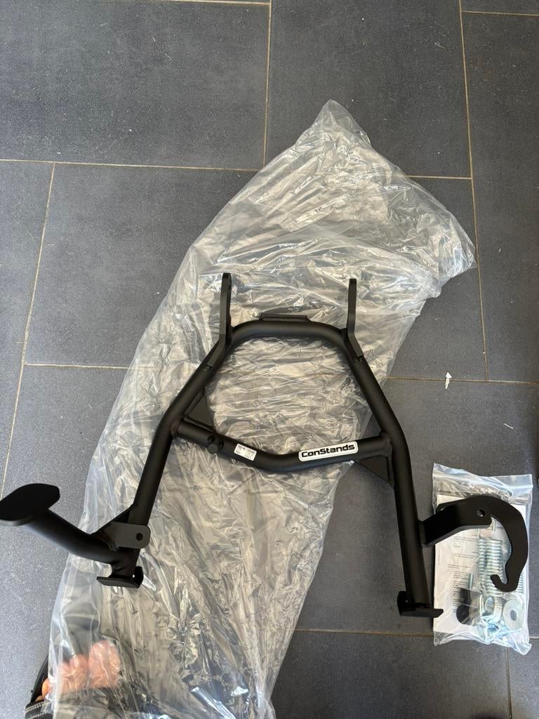 Honda africa 1100 middenbok nieuw!, Motoren, Ophalen of Verzenden