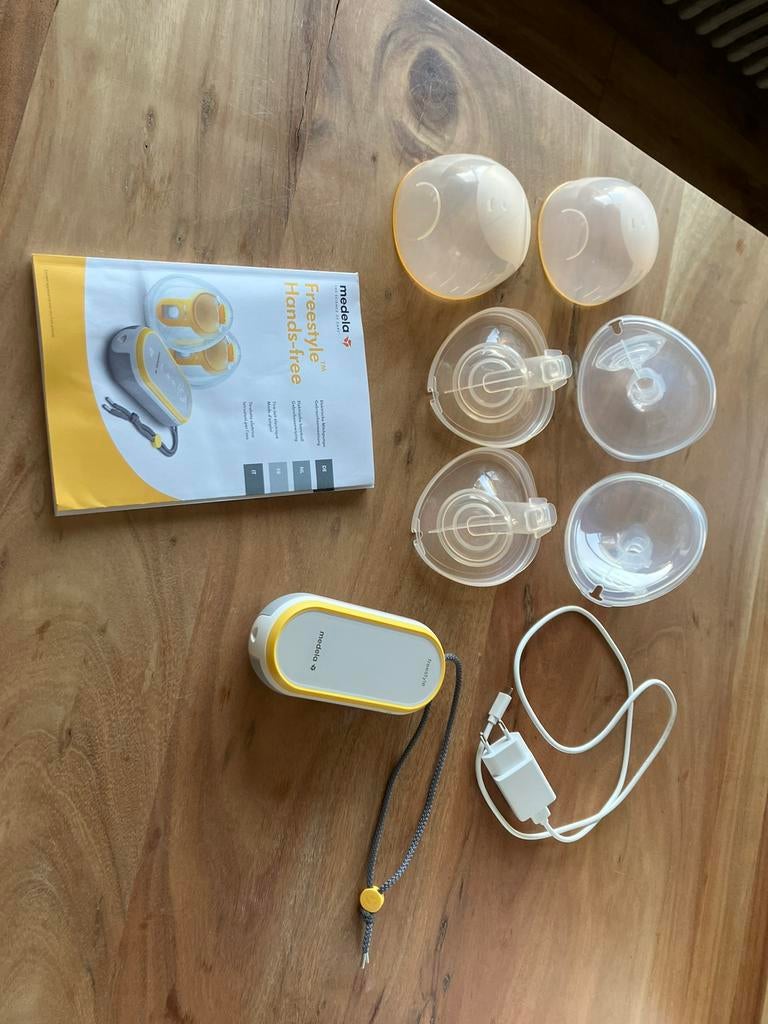 Crosse électrique mains libres Medela Freestyle, Enfants & Bébés, Enlèvement ou Envoi, Comme neuf, Tire-lait