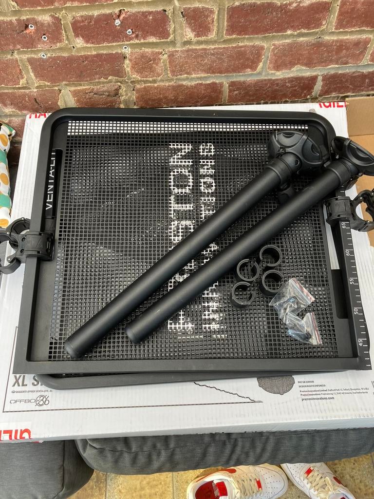 Preston xxl aastafel, Enlèvement, Comme neuf