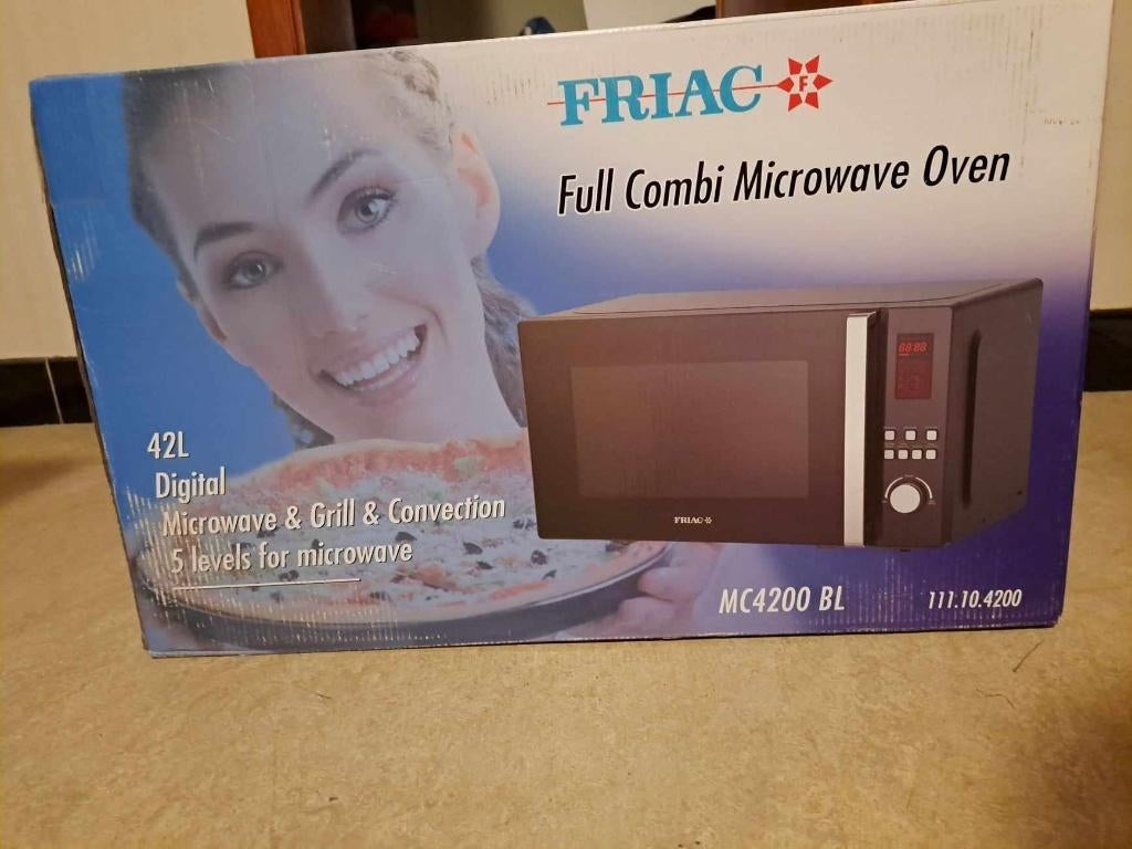 Combine Microgolfoven nieuw !!, Elektronische apparatuur, Microgolfovens, Ophalen, Microgolfoven, Nieuw, Draaiplateau