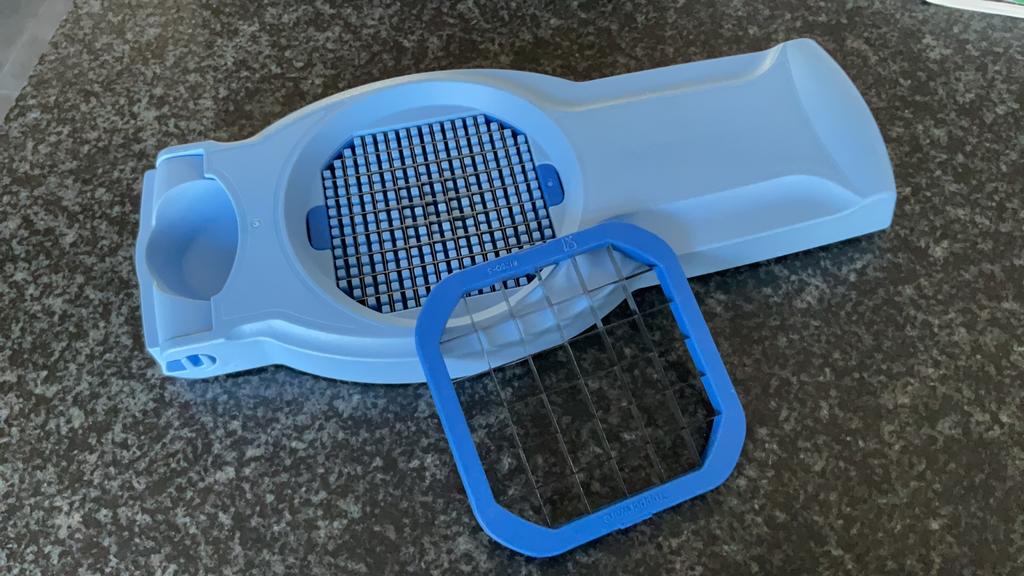 Frietsnijder tupperware, Huis en Inrichting, Ophalen of Verzenden, Zo goed als nieuw