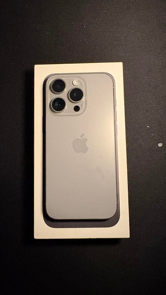Iphone 15 pro, Ophalen, Zo goed als nieuw, IPhone 15