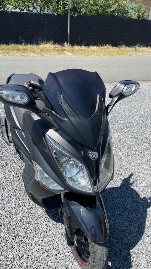 Motorscooter Sym Joymax, Fietsen en Brommers, Ophalen, Overige modellen, 125 cc, Zo goed als nieuw