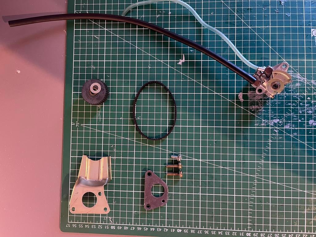 Oliepomp voor Piaggio Typhoon, Zip, Runner,…, Fietsen en Brommers, Brommeronderdelen | Scooters, Nieuw, Piaggio, Overige typen