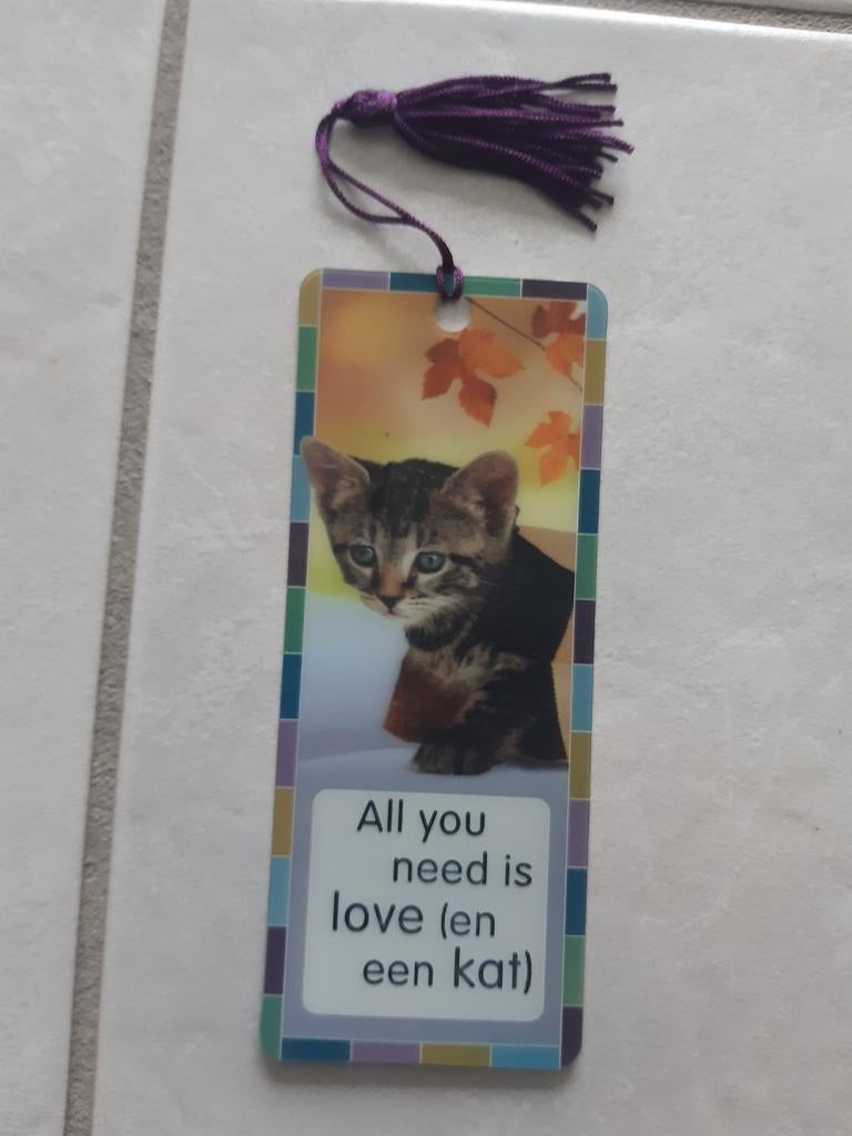 Bladwijzer - all you need is love (en een kat), Verzamelen, Boekenleggers, Ophalen of Verzenden, Zo goed als nieuw