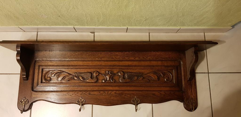 porte-manteau en chêne, Enlèvement