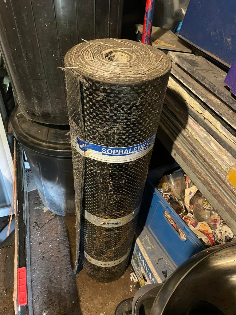 Rouleaux de derbigum, Comme neuf, Enlèvement, Autres matériaux, Plaque de toiture ou Plaque de tuile