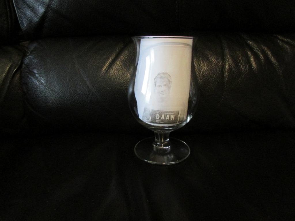 Duvel glas Daan zeldzame uitvoering in goede staat, Verzamelen, Ophalen of Verzenden, Gebruikt, Bierglas
