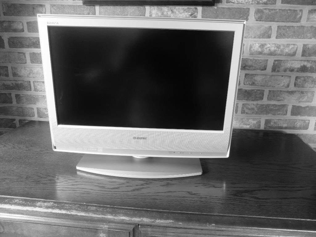 Téléviseur couleur numérique LCD Sony Bravia KDL-20S2020, TV, Hi-fi & Vidéo, LED, 40 à 60 cm, HD Ready (720p), Comme neuf