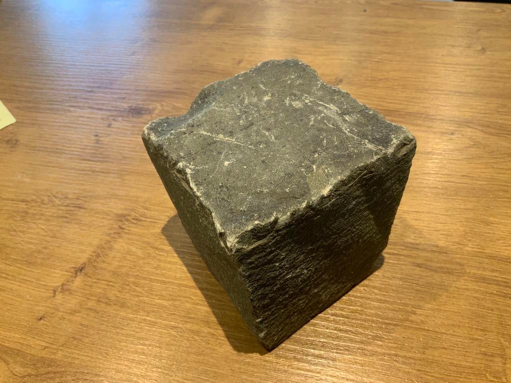 Petits pavés anciens