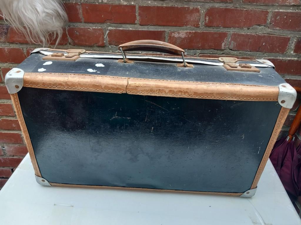 Valise Vintage,  carton et métal,  noir et brun, Enlèvement, Utilisé, Métal
