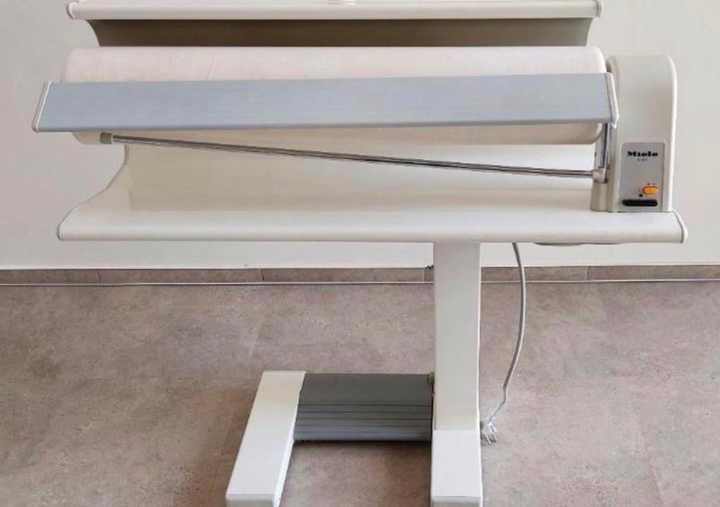 MIELE Strijkrol Strijkmachine Mangel, Electroménager, Lave-linge, Comme neuf, Enlèvement