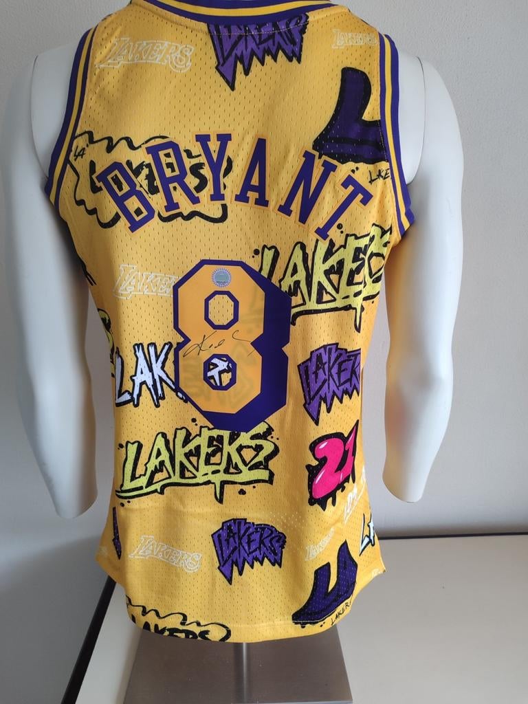 Maillot de basket des Lakers signé par Kobe Bryant avec COA, Enlèvement ou Envoi, Neuf