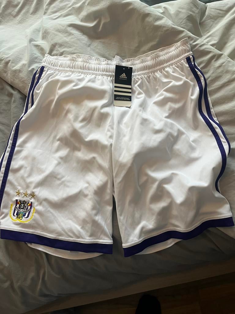 Short Anderlecht, Ophalen, Nieuw