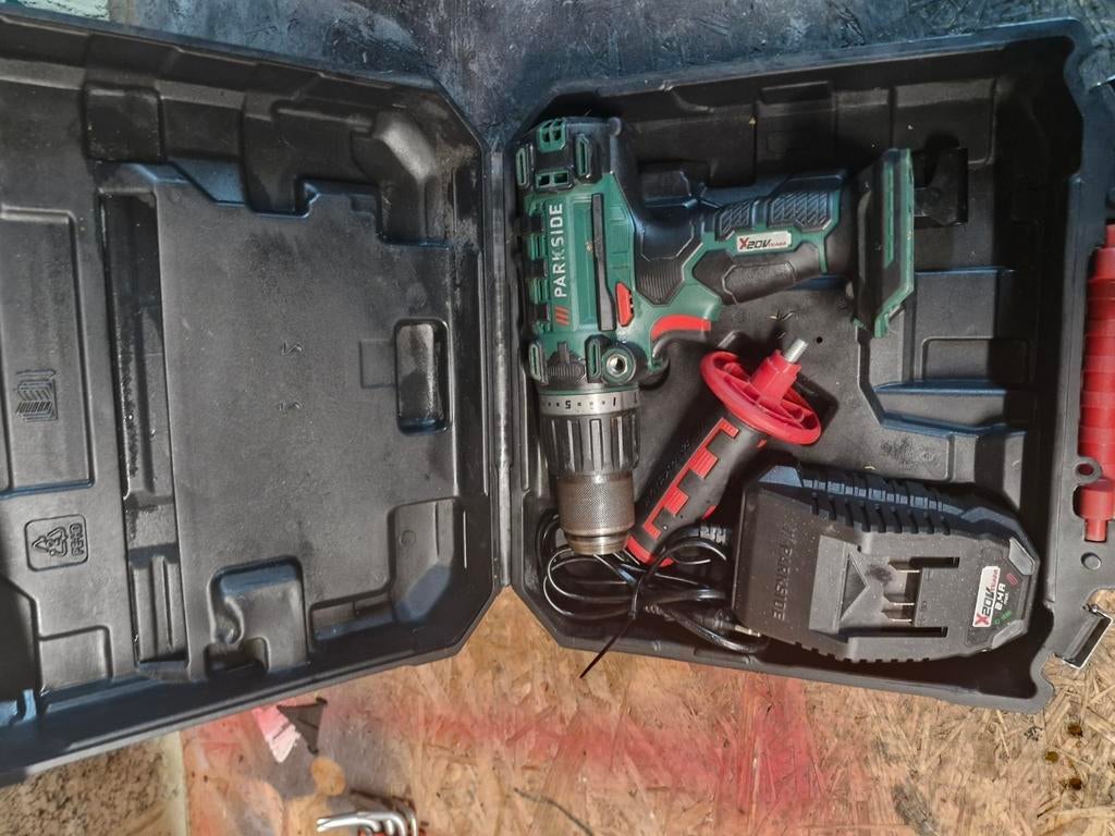 vendre : visseuse-perceuse Parkside 0491.30.91.77, Bricolage & Construction, Enlèvement ou Envoi, Comme neuf, Perceuse