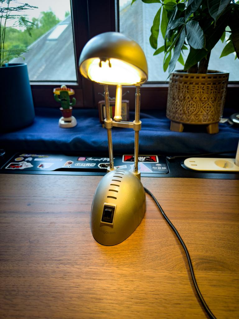 Belgacom Bureaulamp, Huis en Inrichting, Lampen | Tafellampen, Ophalen of Verzenden, Gebruikt, Metaal, Bureaulamp