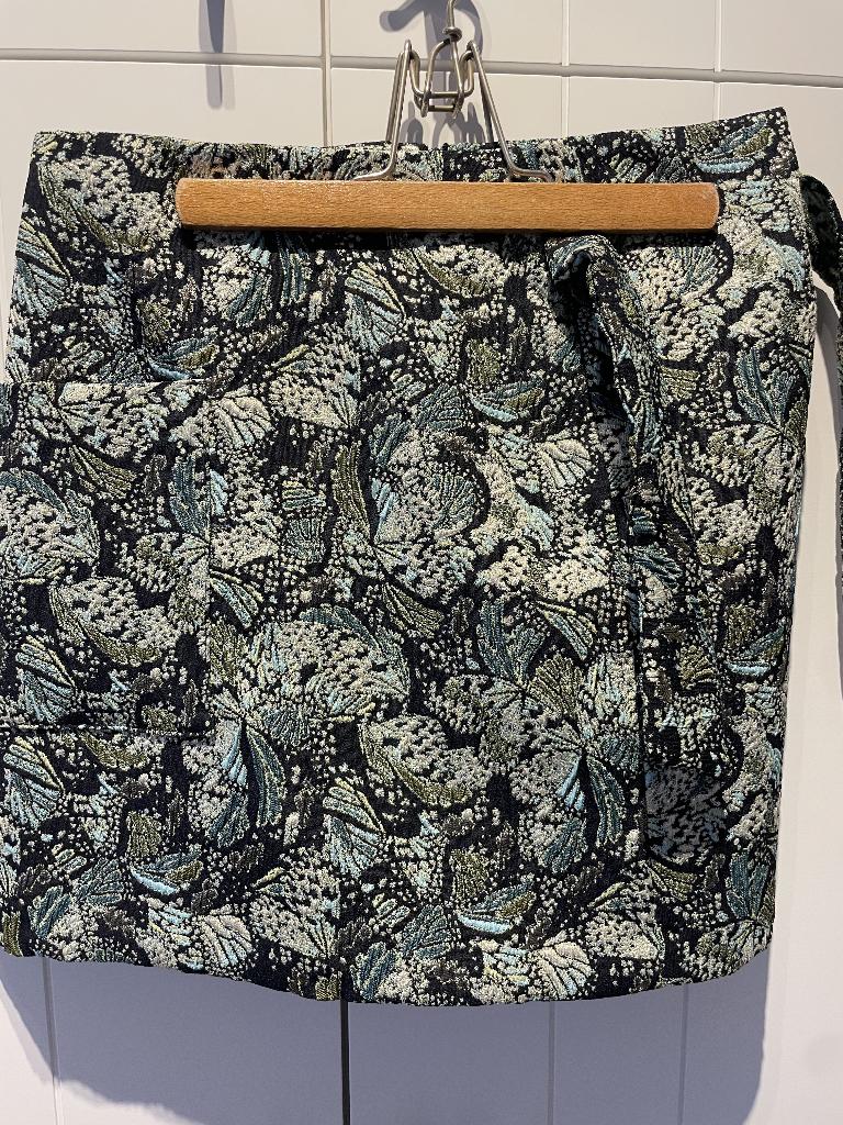 Korte rok voor dames of meisjes, Taille 38/40 (M), Enlèvement ou Envoi, Comme neuf, Vert