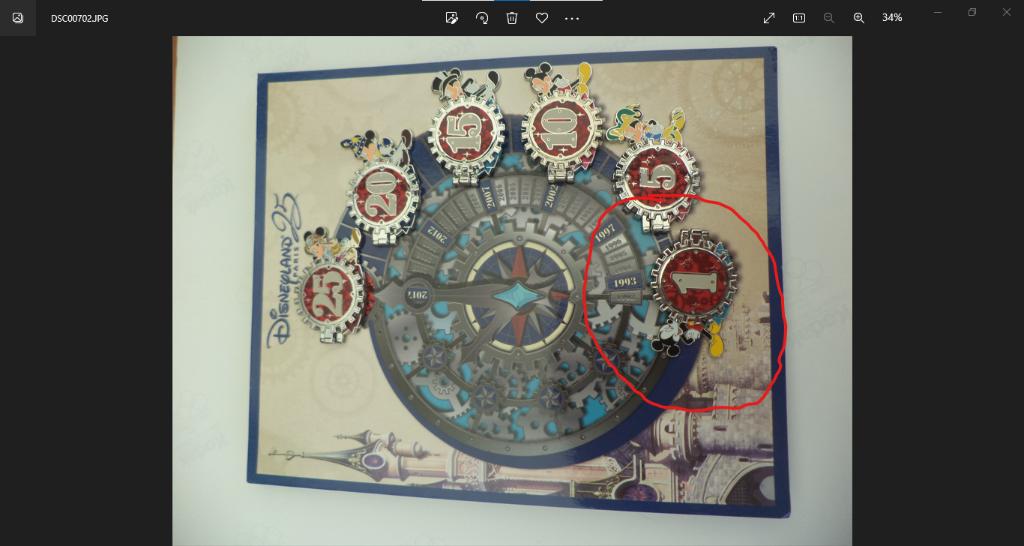 membre. pin's édition DISNEYLAND Paris -- 1 an anniversaire, Collections, Enlèvement ou Envoi, Mickey Mouse, Neuf, Autres types