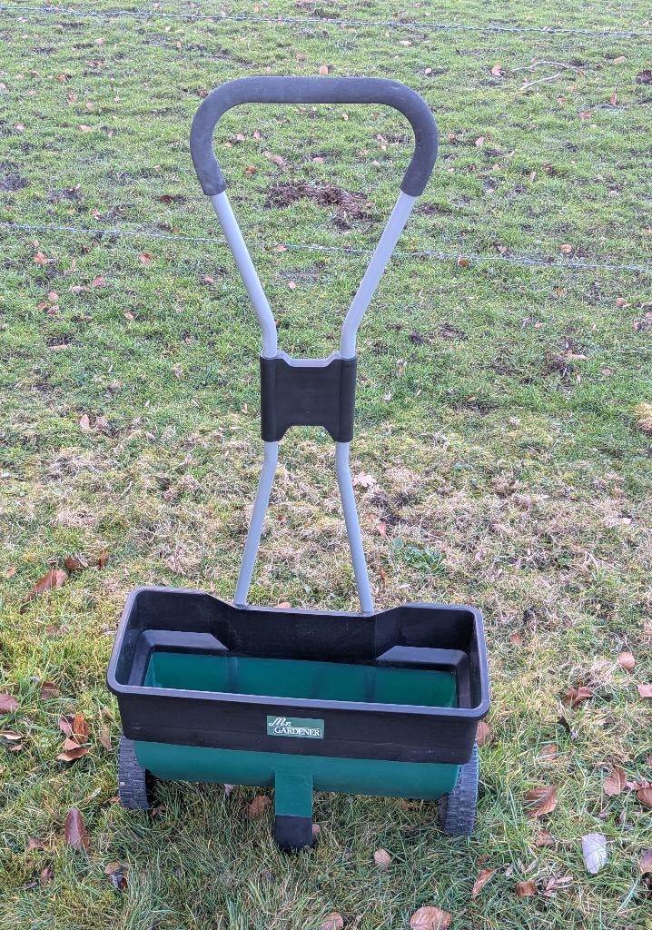 Strooier voor zaden, Ophalen, Gehele jaar