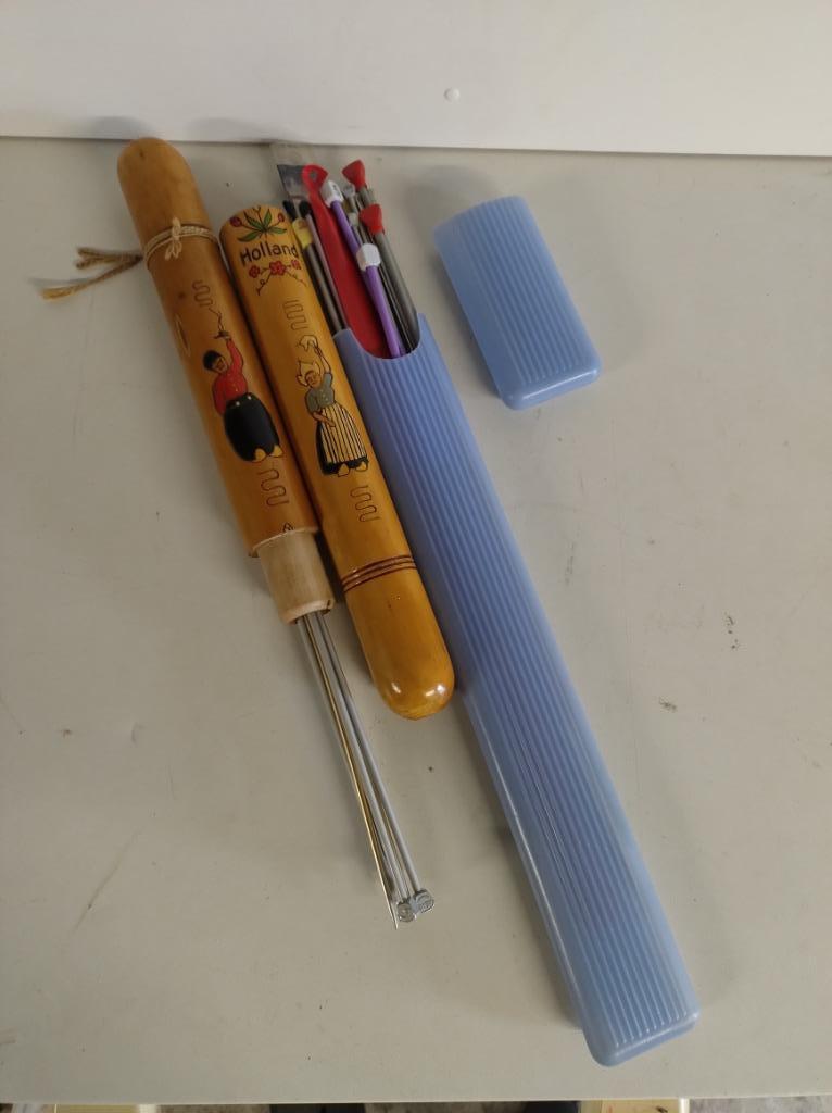 Lot breinaalden in kokers, Enlèvement ou Envoi, Utilisé