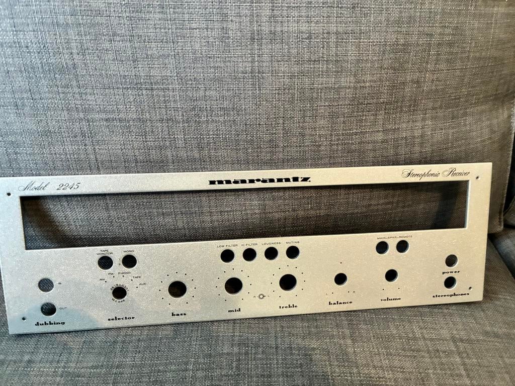 Façade Repro Marantz 2245, TV, Hi-fi & Vidéo, Amplificateurs & Ampli-syntoniseurs, Enlèvement ou Envoi, Comme neuf, Marantz