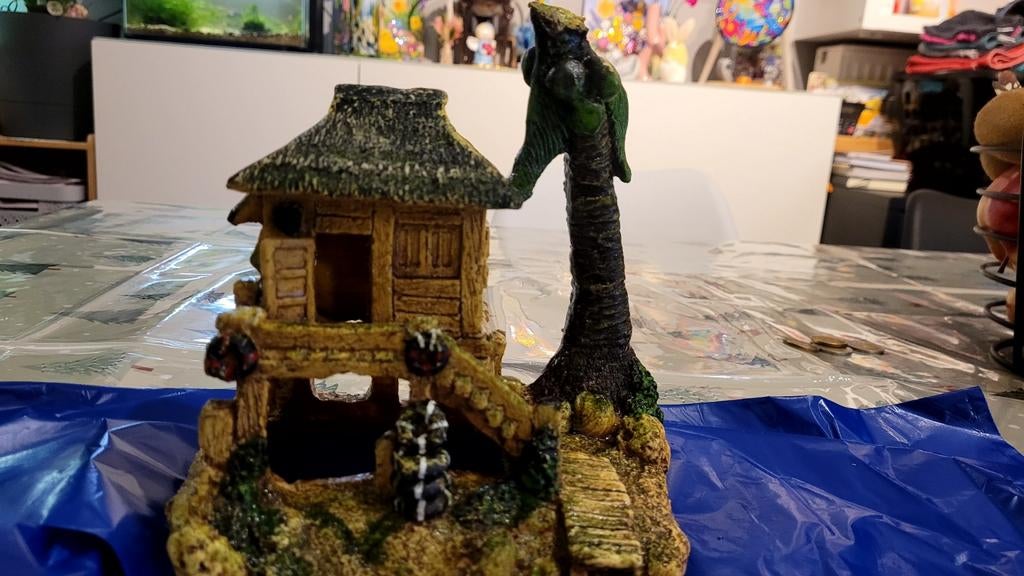 Aquarium strand huisje, Ophalen