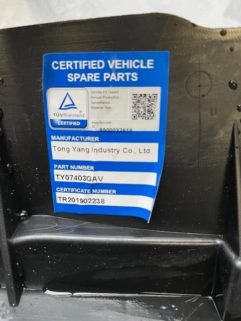 pièces carrosserie toyota, Neuf, Pare-chocs, Avant, Toyota