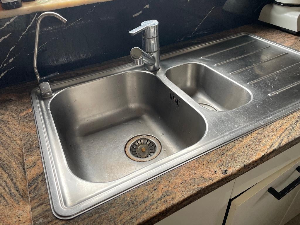 Double évier avec son robinet GROHE, Enlèvement, Utilisé, 25 à 50 cm, 50 à 100 cm