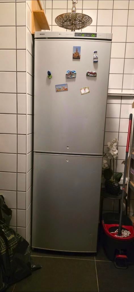 Bosch koelkast met een vriesvak, Elektronische apparatuur, Koelkasten en IJskasten, Ophalen