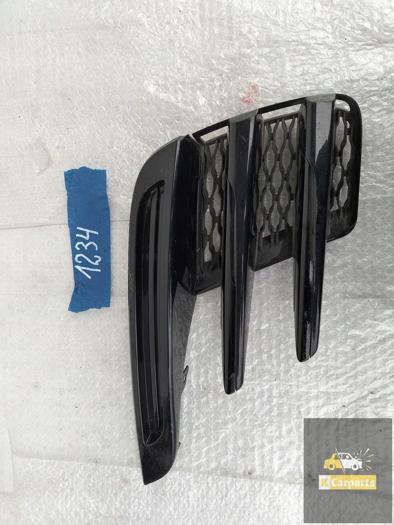 J8A2-17E852, LIENS DE CALANDRE DE PARE-CHOCS RANGE ROVER VEL, Info@fabrikant.eu, Fabrikant BV, Pare-chocs, Fabrikantstraat 1
1000 AA  Amsterdam, NL