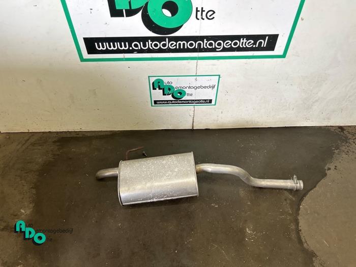 Echappement silencieux arrière d'un Renault Clio (Clio 2 01, Renault, -, 3 mois de garantie, Utilisé